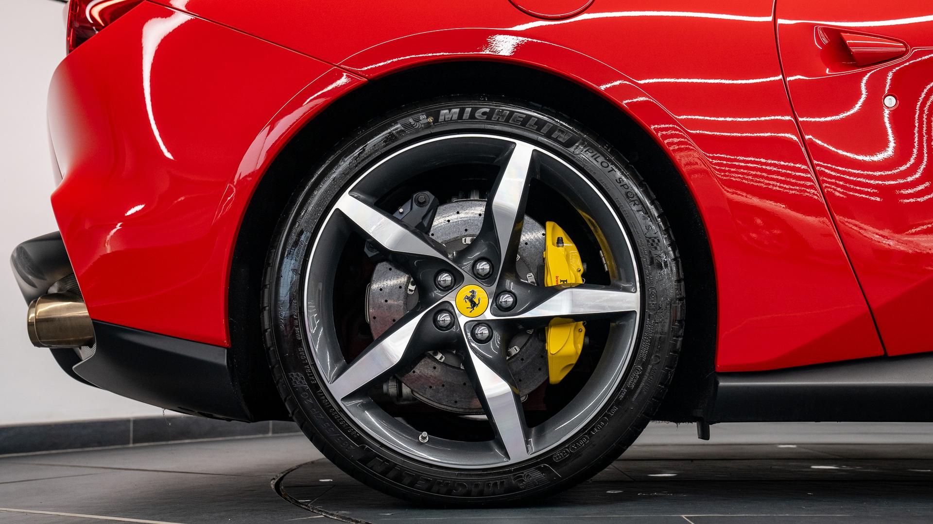 Ferrari Portofino Photo 7c3b59bd-6f2a-494d-a636-c84bede68fb4.jpg