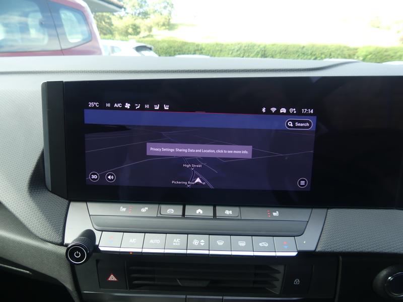 Vauxhall Astra Photo 7c41eabb-5478-4673-954d-04fc43f0ceeb.jpg