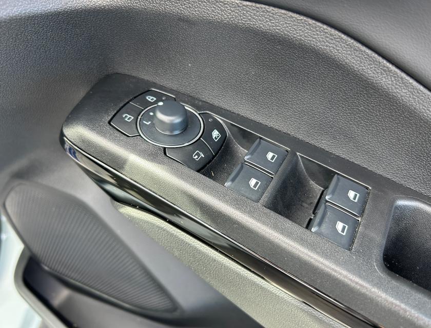 Ford Puma Photo 7c7148f9-2bdd-4526-9889-c72510336ec8.jpg