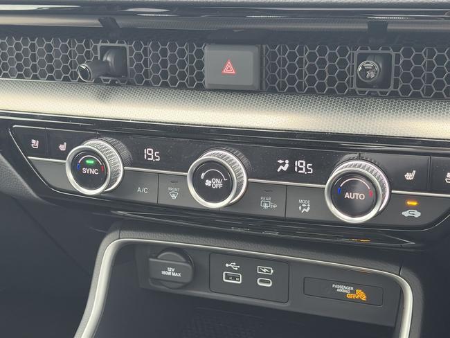Honda CR-V Photo 7c7fd833-47b0-48e5-a1b8-c0e3d095dfbf.jpg