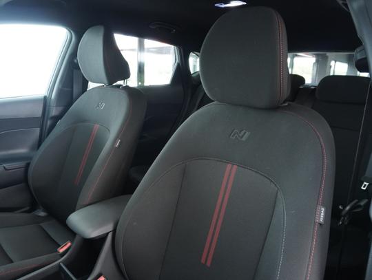 Hyundai KONA Photo 7c8870b6-8206-4723-9d2c-a4ca79430806.jpg