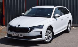Skoda OCTAVIA Photo 5