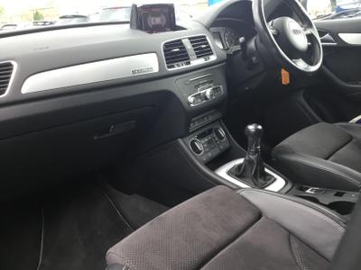 Audi Q3 Photo 26