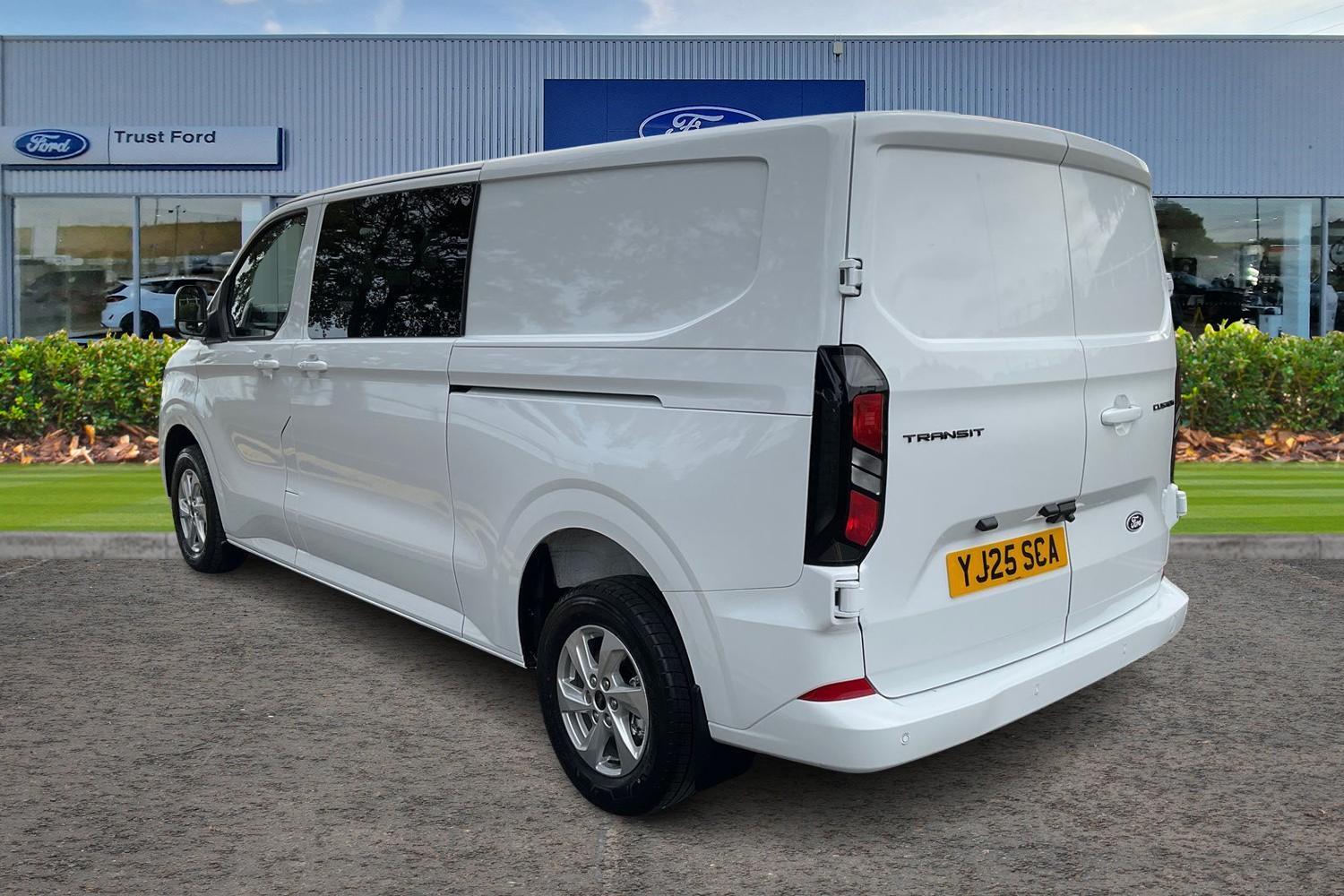 Ford TRANSIT CUSTOM Photo 4