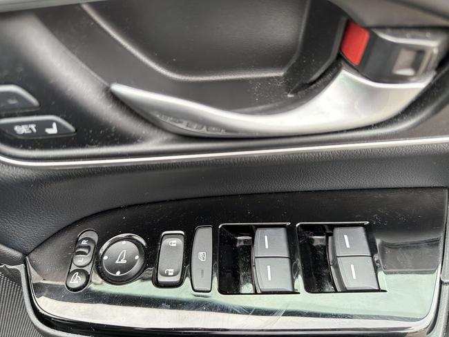 Honda CR-V Photo 7ca40eea-3a55-4a1d-9572-1d1a3cf98573.jpg