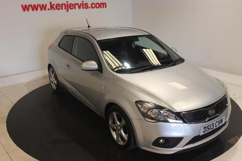 Used 2013 Kia ProCeed 1.6 CRDi 3 Hatchback 3dr Diesel Manual Euro 5 (113 bhp) Silver at Ken Jervis