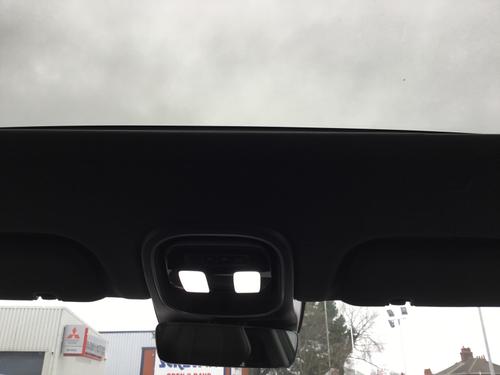 Changan Deepal S07 Photo 7cb2c845-9cbc-4e7c-8210-ac6758d23003.jpg