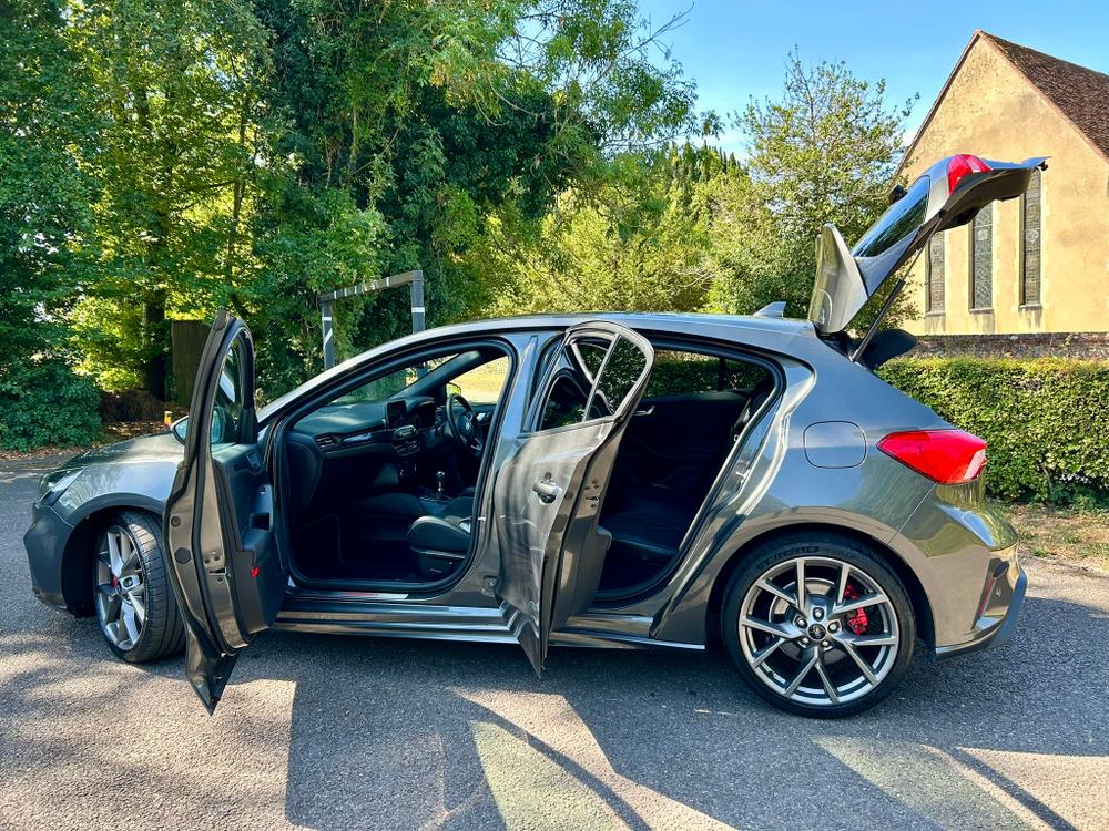 Used Ford Focus EF69JWW 12