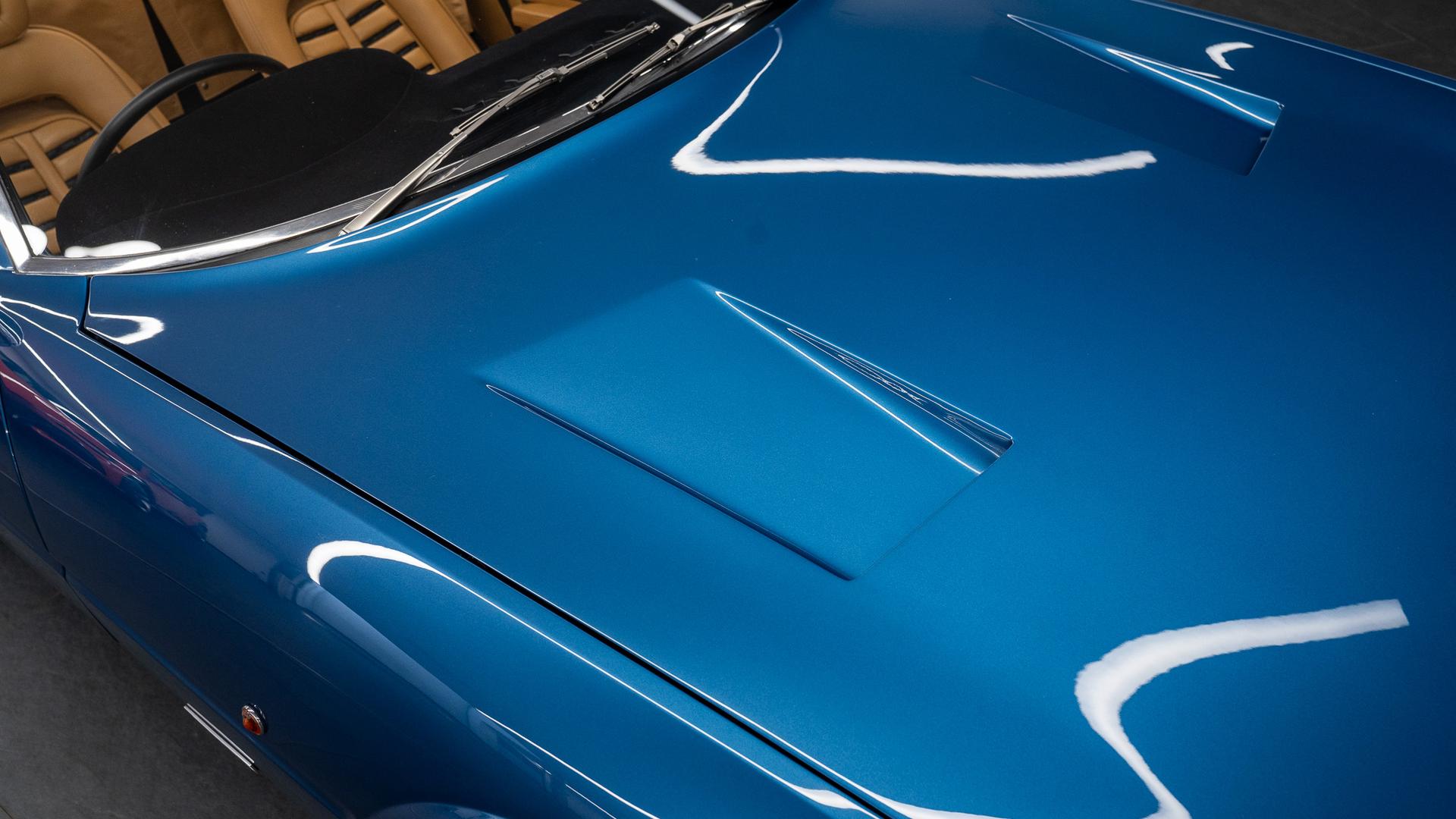 Ferrari 365 GTB/4 Daytona Photo 7ccb2a06-e54e-4f6b-8520-ffb3ee3d61ea.jpg