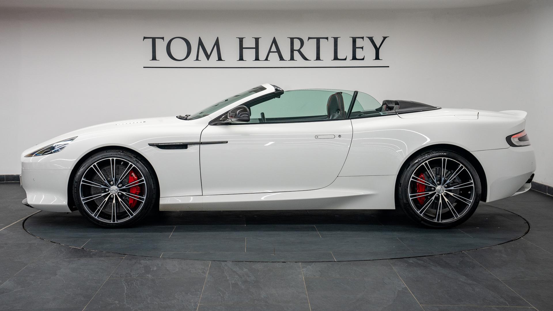 Aston Martin DB9 Photo 7cf2a2cd-8500-43f4-97a3-7c113f0309cf.jpg