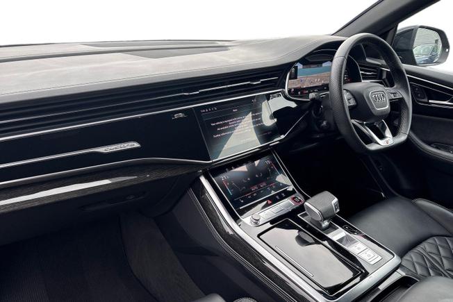 Audi SQ8 Photo 8