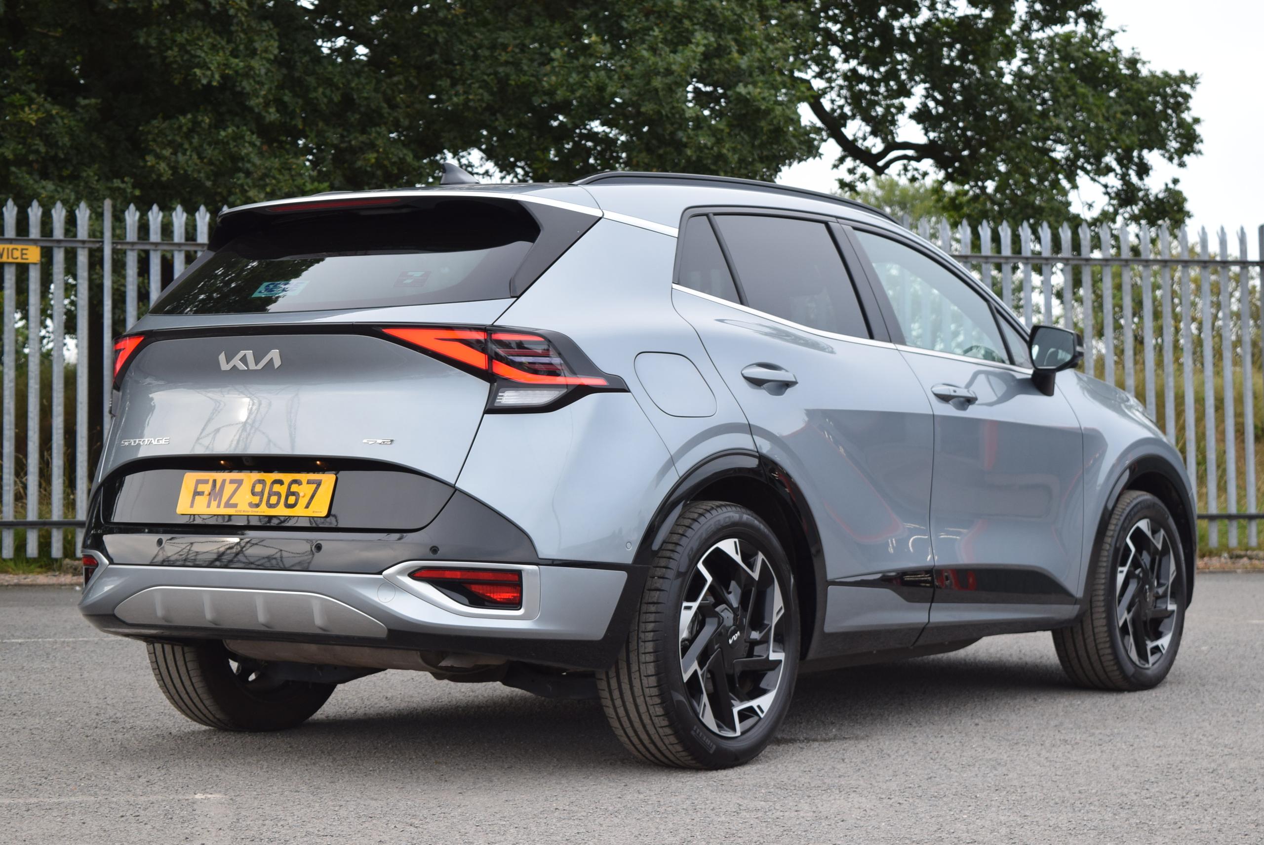 2024 KIA SPORTAGE 1.6T GDi 241 PHEV GT-Line S 5dr Auto AWD - vehicle photo 4 for sale on PureCar