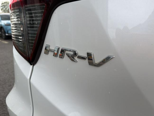 Honda HR-V Photo 7d1944fd-5c04-4874-85e7-e2082810631f.jpg