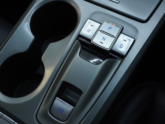 Hyundai KONA Photo 7d1f9304-4b8f-40c5-bb60-c726f6b77566.jpg
