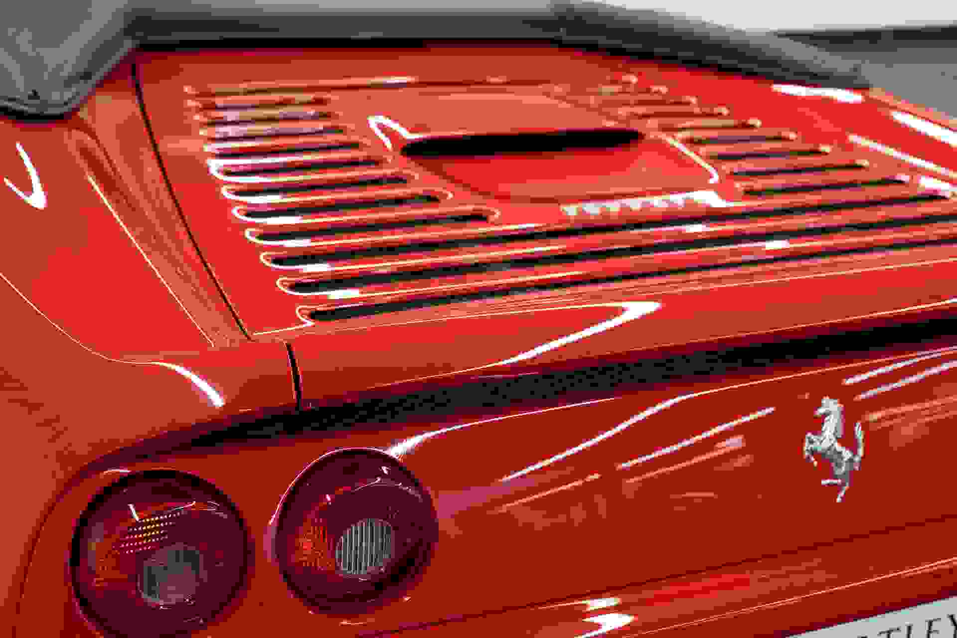 Ferrari 355 Photo 7d3353e1-874f-4512-a6b0-948738c770ac.jpg
