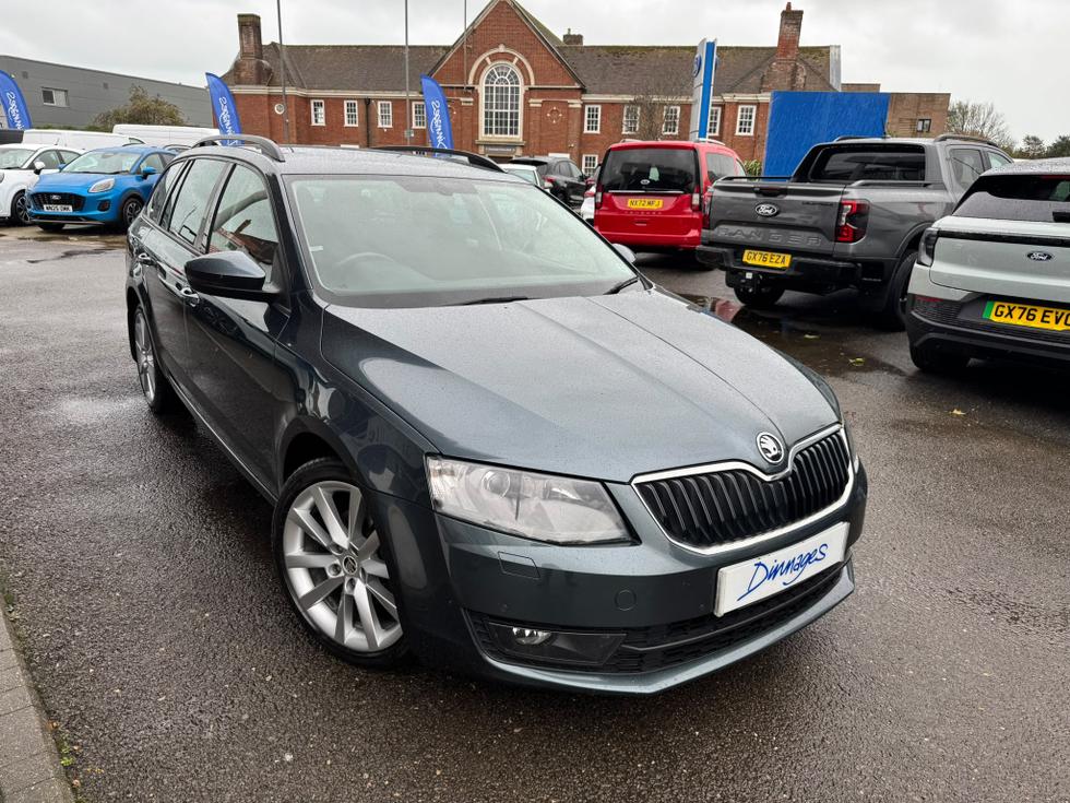 Skoda Octavia Photo 7d3c3b20-2709-4644-bfa0-282f30442641.jpeg