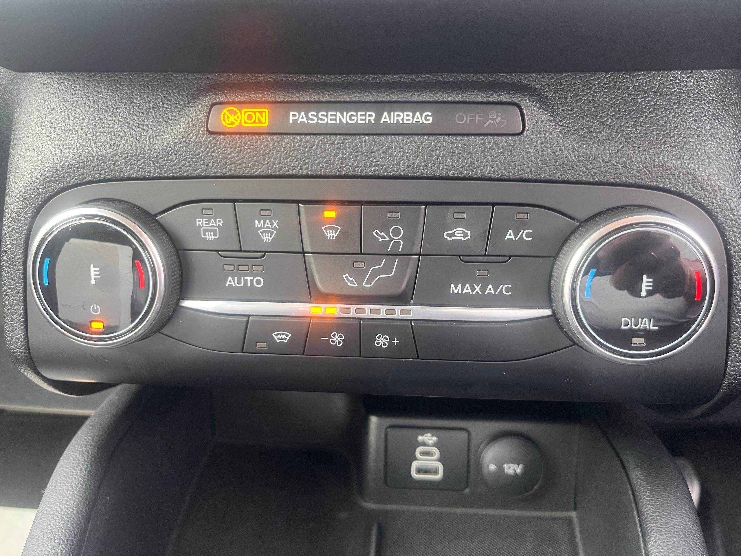 Used Ford KUGA PO23SRU 34