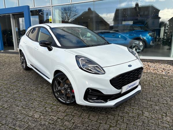 Used 2023 Ford Puma 1.5T EcoBoost ST SUV 5dr Petrol Manual Euro 6 (s/s) (200 ps) Frozen White at Dinnages