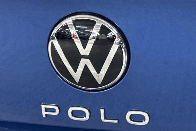 VOLKSWAGEN Polo Photo 27