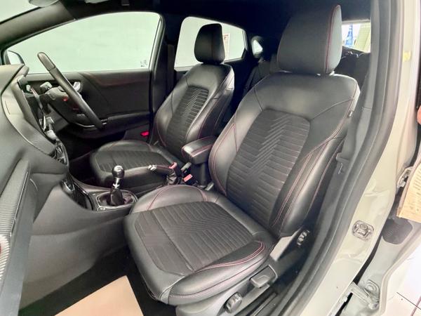 Used Ford Puma R123THA 18