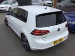Volkswagen Golf Photo 6