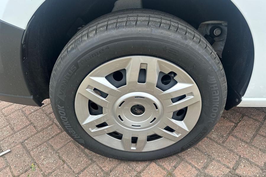 Ford TRANSIT CONNECT Photo 7ddca241-d9e0-4053-a8bd-449e4fd193e3.jpg