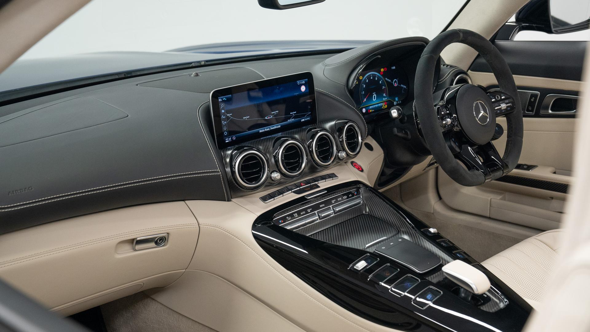Mercedes-Benz AMG GT Photo 7ddd56e7-fe9e-4fc9-805f-5798067ba08d.jpg