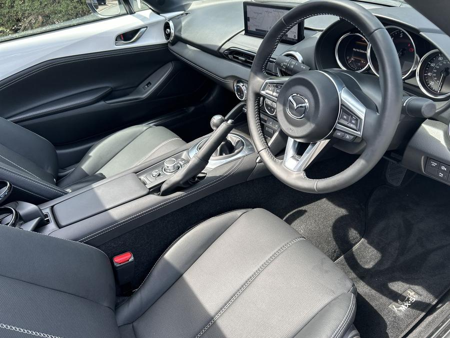 Mazda MX-5 RF Photo 7de82318-fe7a-4799-9cd6-4ef9ff79a084.jpg