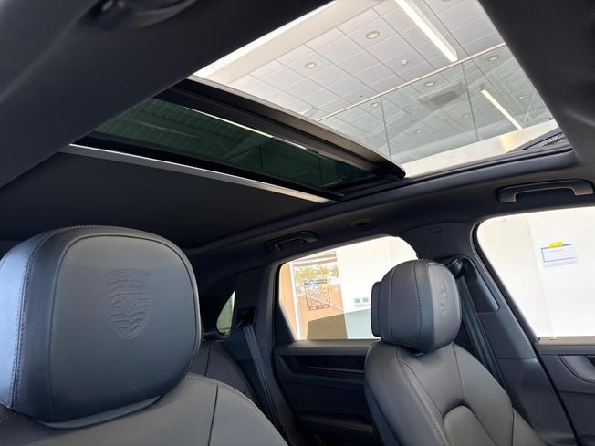 PORSCHE Cayenne Photo 28