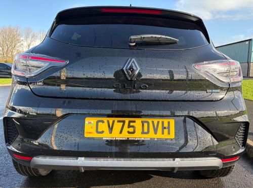 Renault CLIO Photo 7ded77ca-cc54-4917-ac62-acf175aa5830.jpeg