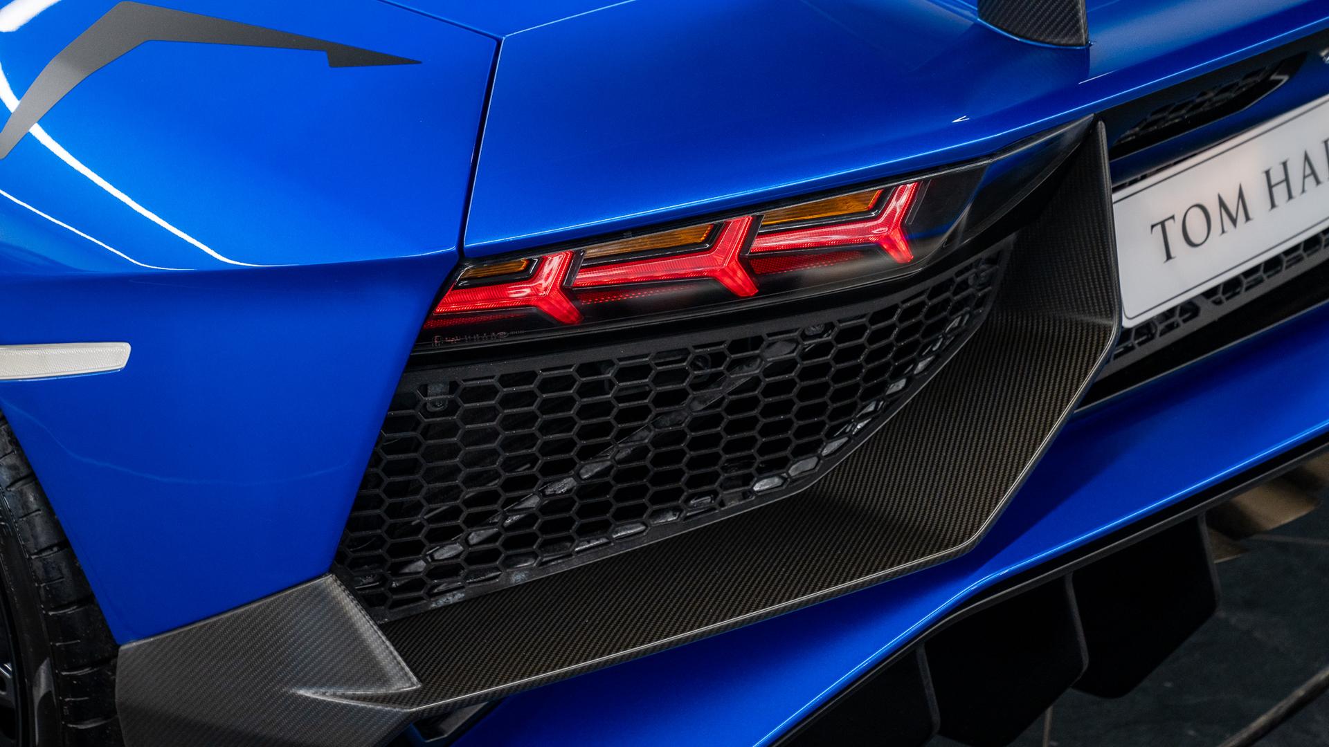 LAMBORGHINI Aventador Photo 7e09a7d0-be7b-4f28-adb5-74b7facd5bcd.jpg