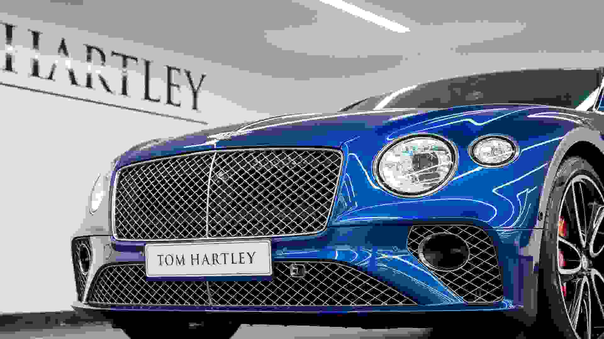 Bentley CONTINENTAL Photo 7e0d12f5-0dea-4b3e-bb15-9554c11f047e.jpg