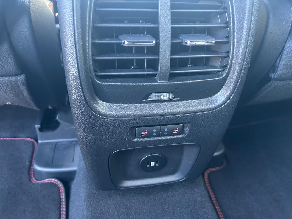 Ford Kuga Photo 7e0f26f5-f0b1-4ea6-9e84-b41c8d9422f7.jpeg