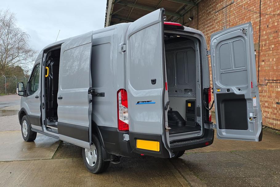Used FORD TRANSIT EK75YLB 7