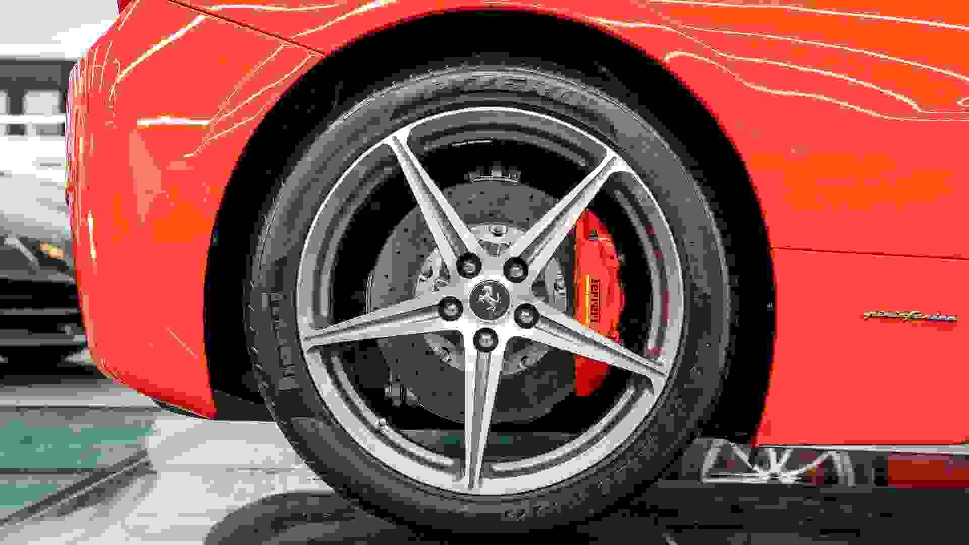 Ferrari 458 Photo 7e1e6d88-947b-4744-8d2f-b8ed9cfc77e9.jpg