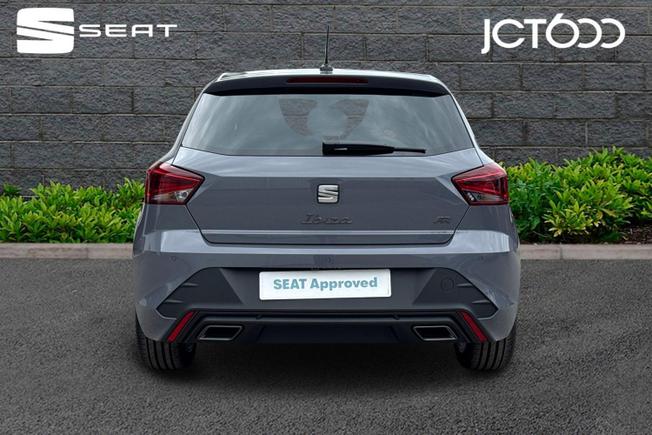 SEAT Ibiza Photo 7