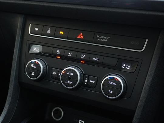 SEAT Ateca Photo 7e29afd7-a219-4e9d-b9bf-a86717ecc385.jpg