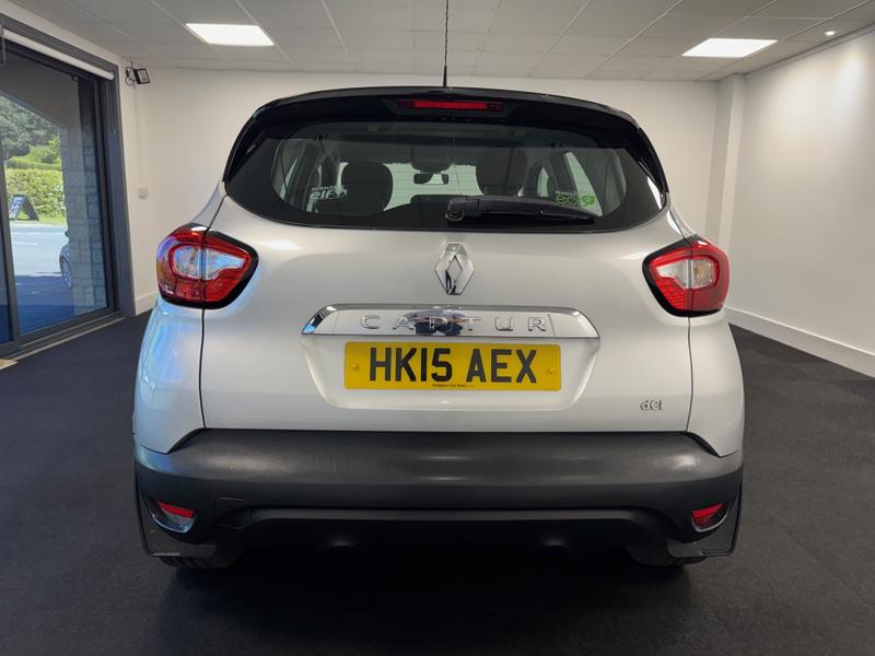 Renault Captur Photo 7e340da8-88cb-415b-b391-c7947580ad37.jpg