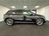 Mercedes-Benz GLA Photo 3