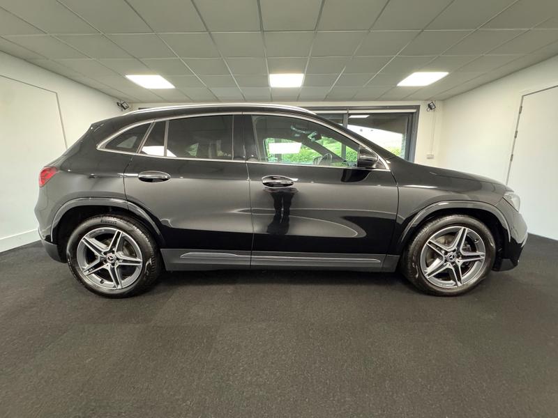 Mercedes-Benz GLA Photo 7e5064d1-6f3e-4947-a251-ca4b88222701.jpg