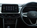 Volkswagen T-Roc Photo 13