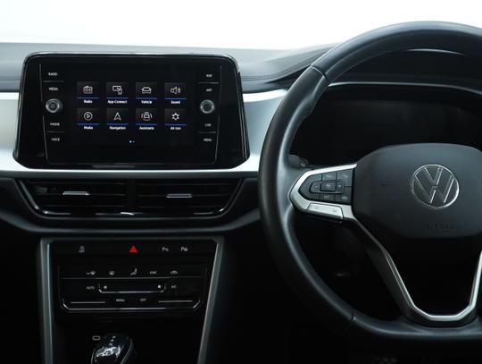 Volkswagen T-Roc Photo 7e579951-297f-4e58-b748-ffbdee2e4222.jpg