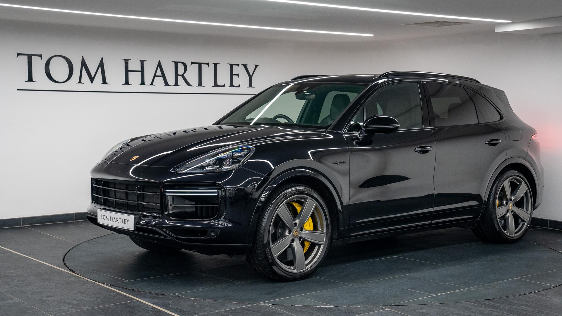 Porsche Cayenne Photo 7e5ae014-f0b6-4c1a-80fe-34b5d4549f5b.jpg