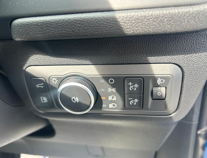 Ford Kuga Photo 7e617205-bb37-460e-ad9c-aaa73d45dd66.jpg
