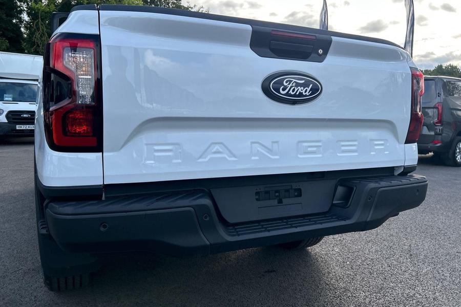 Ford RANGER Photo 7e61bbdb-310b-429a-832d-9ea5a93c174c.jpg