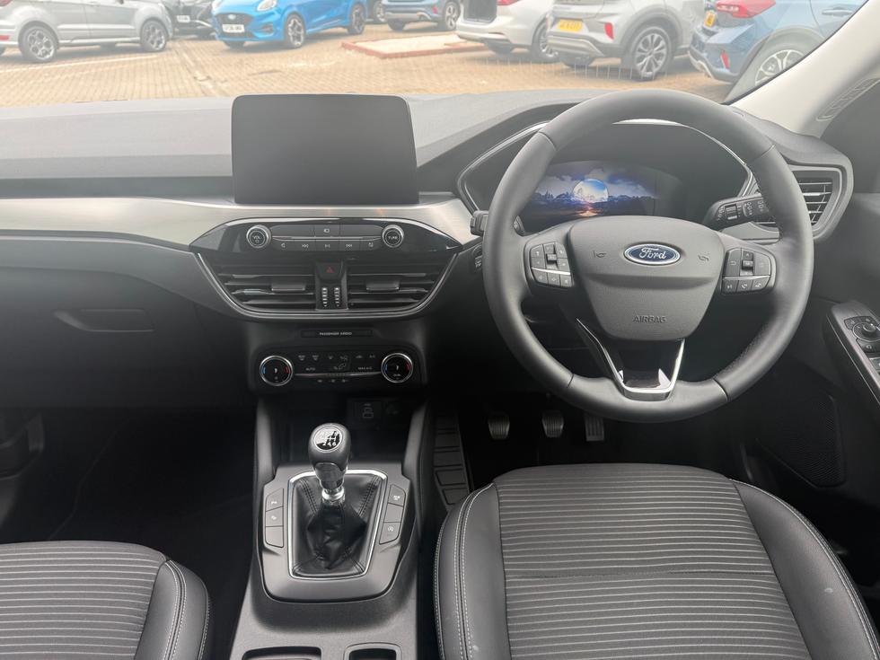 Ford Kuga Photo 7e6ea572-120a-499e-a2ec-dbbabb7cdb1b.jpeg