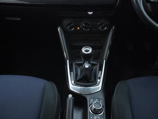 Mazda 2 Photo 7e789653-b7c9-4e48-89bd-d043b1cbf848.jpg