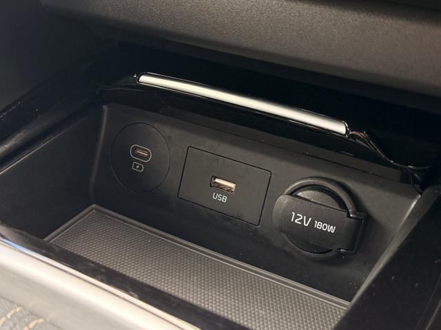 Kia XCeed Photo 7e7b18b1-7f86-4d3f-beab-f1baa1504ffa.jpg