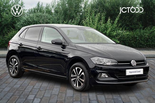 VOLKSWAGEN Polo Photo 1