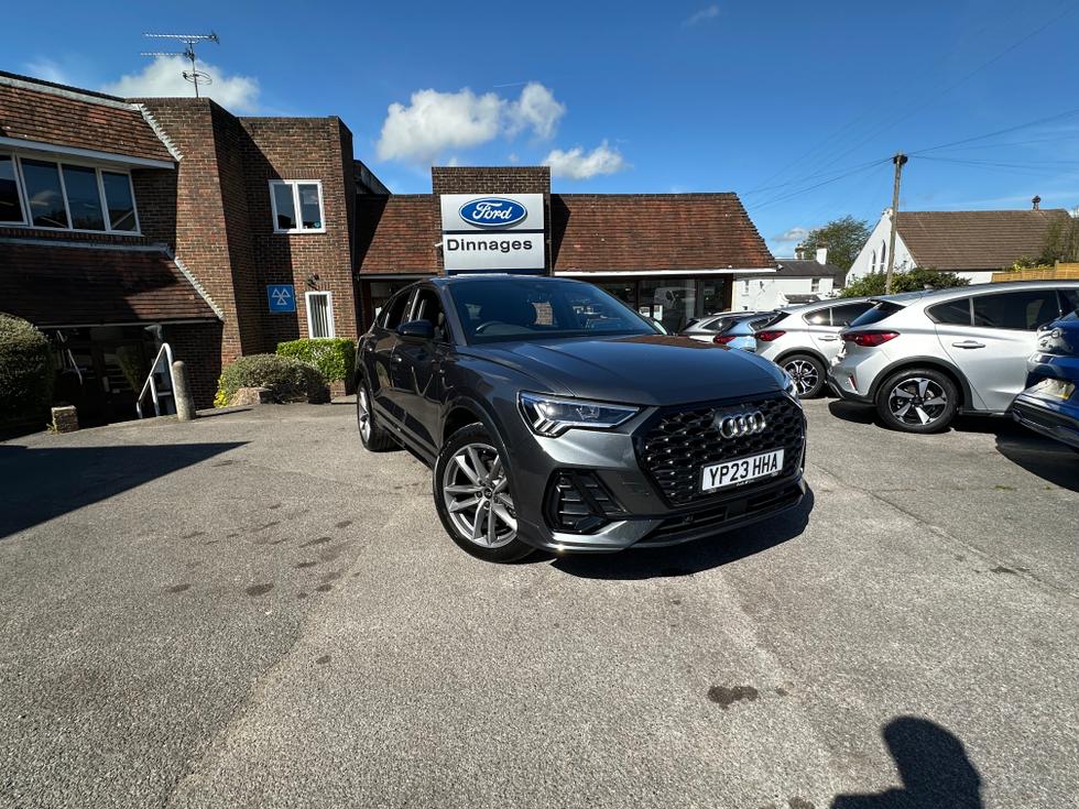 Audi Q3 Photo 7e7e2ace-d4df-4d44-88e6-98d2e28500f9.jpeg